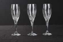 Load image into Gallery viewer, Crystal White Wine / Champagne Glasses
