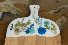 Load image into Gallery viewer, Brandani Floral Resin &amp; Wood Cutting Board
