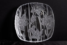 Load image into Gallery viewer, Crystal Clear Studios Narcissus 13&quot; Serving Platter
