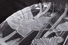 Load image into Gallery viewer, Crystal Clear Studios Narcissus 13&quot; Serving Platter
