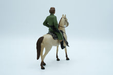 Load image into Gallery viewer, Vintage 1950s Dale Evans &amp; Buttermilk by Hartland Plastics

