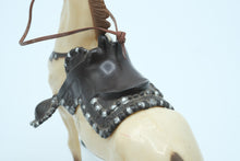 Load image into Gallery viewer, Vintage 1950s Dale Evans &amp; Buttermilk by Hartland Plastics
