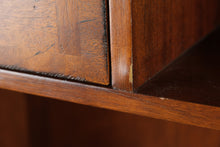 Load image into Gallery viewer, Signature Design by Ashley Janismore Home Office Desk with Hutch
