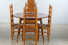 Load image into Gallery viewer, Vintage Country Style Round Extension Dining Table with Four Rush Seat Ladder-Back Chairs
