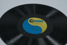 Load image into Gallery viewer, Doctor Zhivago – Original Soundtrack Album (1965, MGM Records 1-SE-6ST) Vinyl LP – Maurice Jarre
