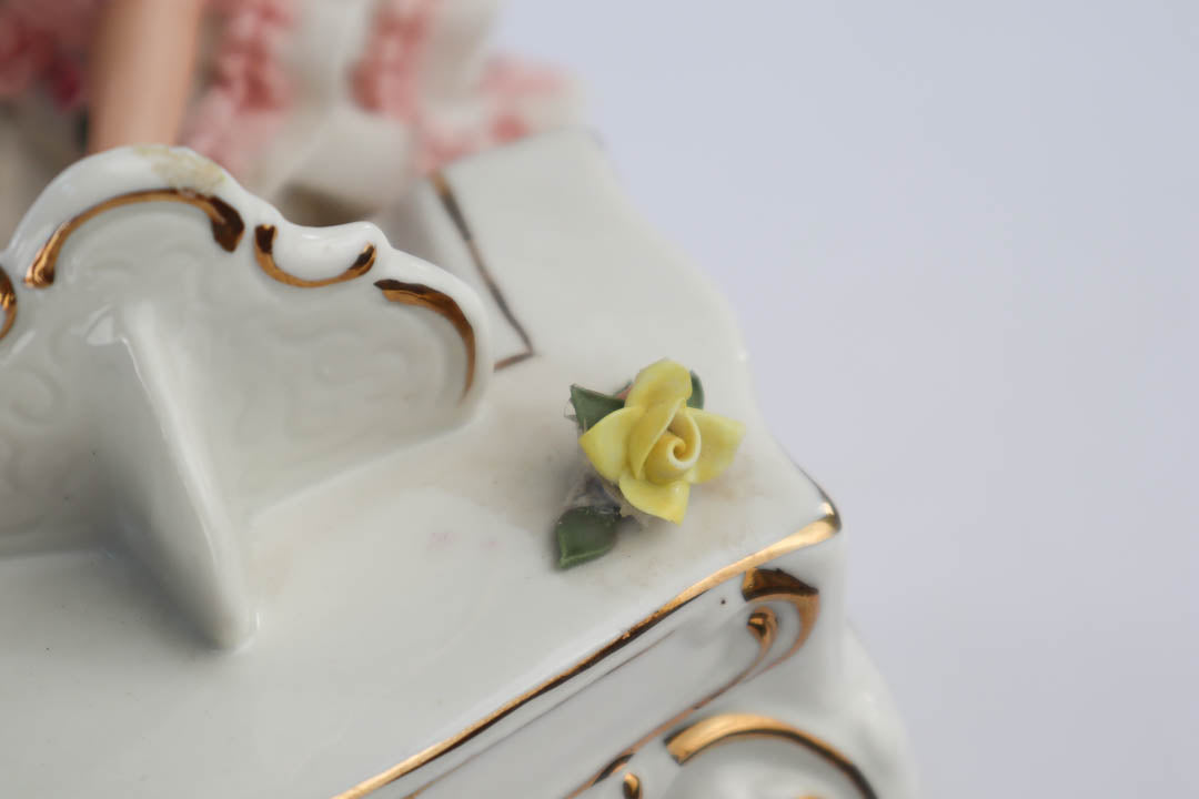Dresden Sandizell Porcelain Lady Playing Piano – Craze Furniture