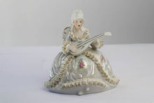 Load image into Gallery viewer, Dresden Sandizell Porcelain Lady with Instrument
