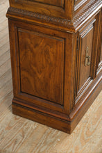 Load image into Gallery viewer, Drexel Heritage Solid Oak China Cabinet

