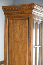 Load image into Gallery viewer, Drexel Heritage Solid Oak China Cabinet
