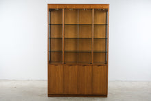 Load image into Gallery viewer, Vintage MCM Drexel Compatibles Illuminated Display Cabinet
