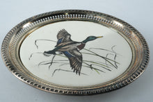 Load image into Gallery viewer, W&amp;S Silver Platter with Delano Studios Mallard Tile
