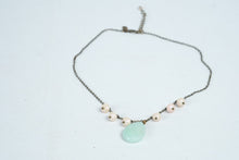Load image into Gallery viewer, Edgy Petal Mint Green Teardrop Pendant Necklace Pink Faceted Beads
