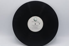 Load image into Gallery viewer, Elton John Jump Up LP Geffen Records 1982
