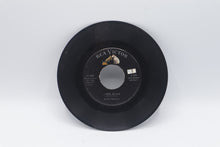 Load image into Gallery viewer, Elvis Presley 45 RPM Singles Lot Good Luck Charm and I Feel So Bad RCA Victor
