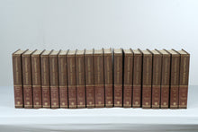 Load image into Gallery viewer, 1974 Encyclopedia Britannica 15th Edition Macropaedia 19 Volume Hardcover Book Set
