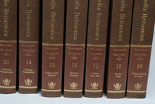 Load image into Gallery viewer, 1974 Encyclopedia Britannica 15th Edition Macropaedia 19 Volume Hardcover Book Set
