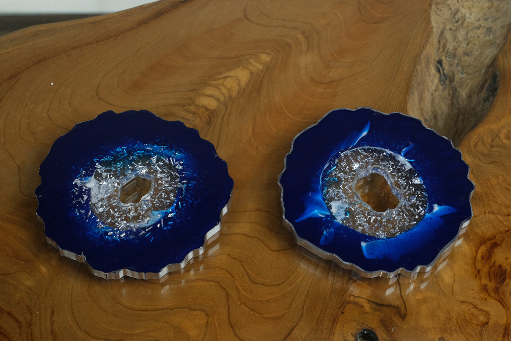 Set of 2 Blue Geode Resin Coasters – Handmade Epoxy Crystal Design