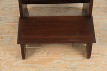 Load image into Gallery viewer, Ethan Allen Georgian Court Mahogany Bedsteps
