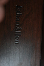 Load image into Gallery viewer, Ethan Allen Georgian Court Mahogany Bedsteps
