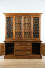 Load image into Gallery viewer, Ethan Allen Classic Manor China Cabinet
