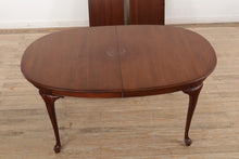 Load image into Gallery viewer, Ethan Allen American Traditional Cherry Dining Table
