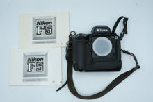 Load image into Gallery viewer, Nikon F5 Professional 35mm Film SLR Camera Body Manuals Strap Japan
