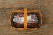 Load image into Gallery viewer, Longaberger 1995 Bread Basket w/ Fall Foliage Liner (New in Package) &amp; Plastic Protector – Handwoven USA (10")
