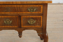 Load image into Gallery viewer, Hickory “American Masterpiece Collection” Federal Style Inlaid Eagle Console Table
