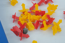 Load image into Gallery viewer, Vintage Finders Keepers Game by Schaper (A 2 For 1 Game Toy)
