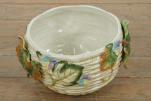 Load image into Gallery viewer, Fitz &amp; Floyd Classics “Old World Rabbits” Ceramic Centerpiece / Cachepot – Handcrafted Floral Basket
