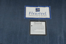 Load image into Gallery viewer, Flexsteel Queen Sleeper Sofa with Pull Out Bed in Textured Upholstery
