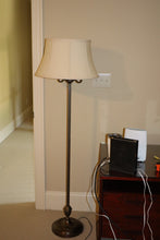 Load image into Gallery viewer, Traditional Pewter Floor Lamp with Dual Sockets

