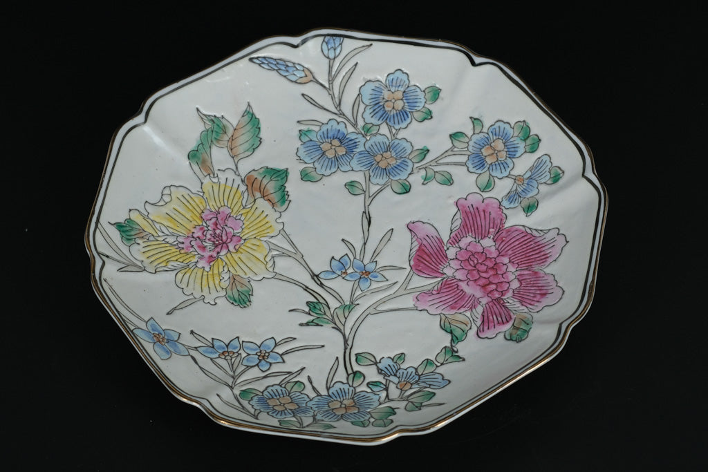 Hand-Painted Porcelain Floral Decorative Plate – 9