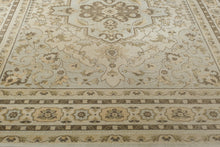 Load image into Gallery viewer, Safavieh Florenteen Area Rug 8x10 Gray Ivory Medallion Floral Turkey
