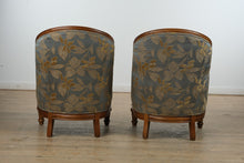 Load image into Gallery viewer, Pair of Golden Carolina Club Chairs by Vanguard Furniture
