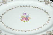 Load image into Gallery viewer, Golden Beauty Serving Platter - Stetson 22kt Gold
