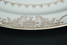 Load image into Gallery viewer, Golden Beauty Serving Platter - Stetson 22kt Gold
