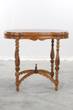 Load image into Gallery viewer, Gorgeous Tea / Foyer / Console Table
