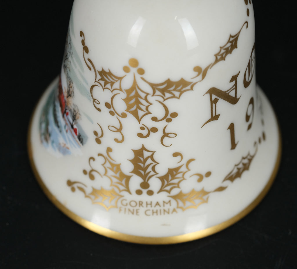 🎄 Gorham Noel 1978 Christmas Bell – Fine China with Gold Accents