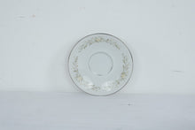 Load image into Gallery viewer, Grace Fine China Rhapsody Japan 58 Piece Dinnerware Set Floral Platinum Trim
