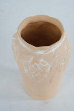 Load image into Gallery viewer, Relief-Decorated Peach Ceramic Vase with Grape &amp; Leaf Motif
