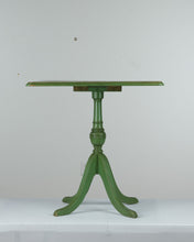 Load image into Gallery viewer, Green Oriental Tilt Top Table
