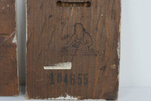 Load image into Gallery viewer, Habersham Plantation 1981 Folk Art Wood Plaques Bird Tulip Pair
