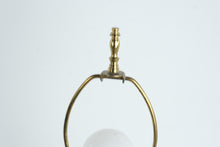 Load image into Gallery viewer, Hollywood Regency Hammered Brass Ginger Jar Table Lamp Large
