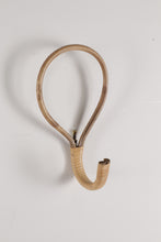 Load image into Gallery viewer, Handmade Rattan wall hangers
