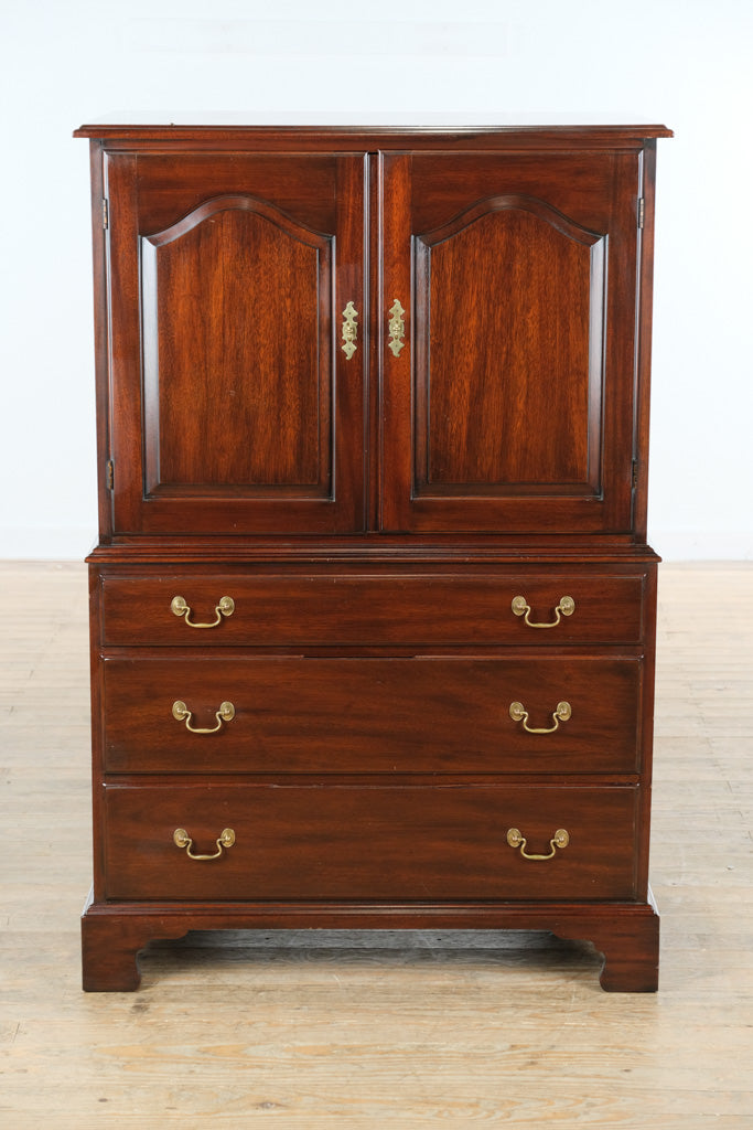 Henkel Harris Solid Mahogany Gentleman’s Chest