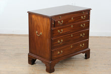 Load image into Gallery viewer, Henkel Harris Mahogany Bachelor's Chest Style 2401
