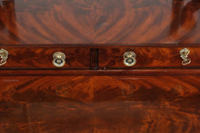 Load image into Gallery viewer, Henredon Historic Natchez Flame Mahogany Dresser with Mirror and Dressing Chest
