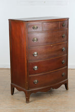Load image into Gallery viewer, Hibriten Furniture Mahogany Serpentine Chest of Drawers Dresser
