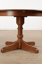 Load image into Gallery viewer, Hitchcock Oak Pedestal Dining Table
